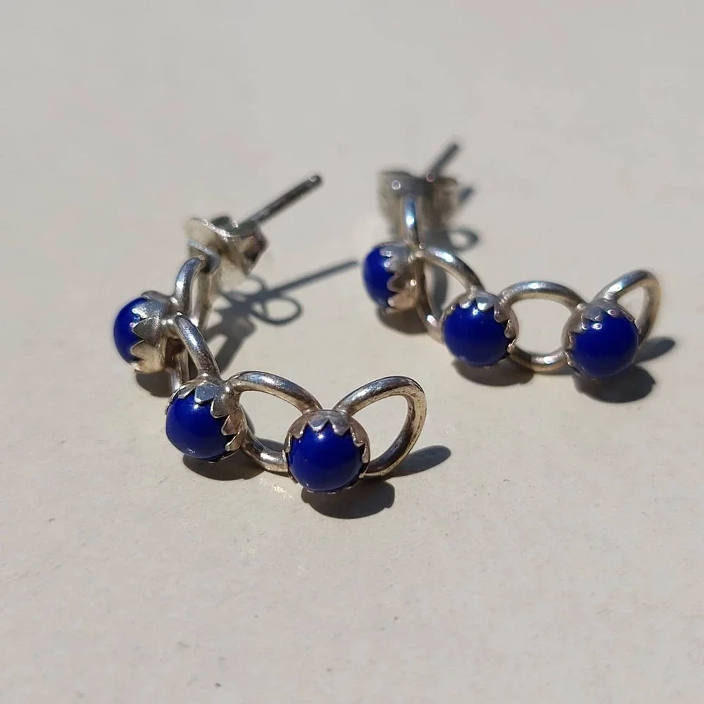 Vintage 925 Sterling Silver Lapis Lazuli J-Hoop Earrings Blue Cabochon Small